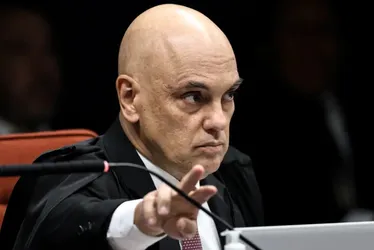 Imagem ilustrativa da imagem Trama golpista: Moraes abre julgamento de réus acusados de monitorá-lo
