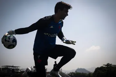 Imagem ilustrativa da imagem Vasco busca quinta vitória seguida para confirmar reação