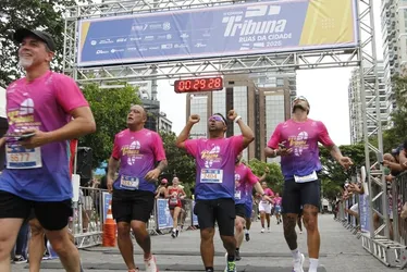 
          Imagem ilustrativa da imagem Veja imagens dos participantes da Corrida Tribuna Ruas da Cidade
          