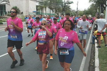 
          Imagem ilustrativa da imagem Veja imagens dos participantes da Corrida Tribuna Ruas da Cidade
          