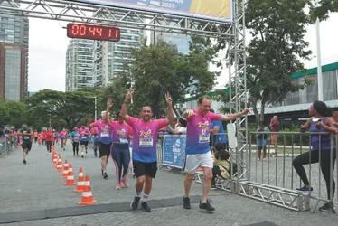 
          Imagem ilustrativa da imagem Veja imagens dos participantes da Corrida Tribuna Ruas da Cidade
          