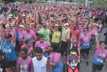 
          Imagem ilustrativa da imagem Veja imagens dos participantes da Corrida Tribuna Ruas da Cidade
          