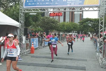 
          Imagem ilustrativa da imagem Veja imagens dos participantes da Corrida Tribuna Ruas da Cidade
          