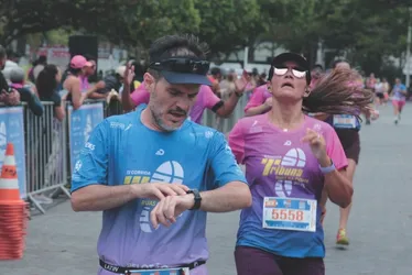 
          Imagem ilustrativa da imagem Veja imagens dos participantes da Corrida Tribuna Ruas da Cidade
          