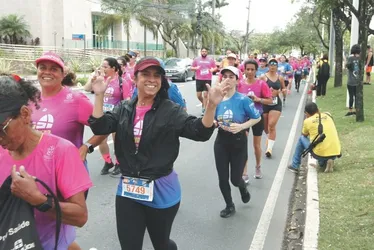 
          Imagem ilustrativa da imagem Veja imagens dos participantes da Corrida Tribuna Ruas da Cidade
          