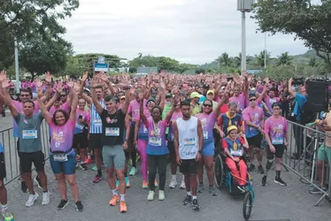 
          Imagem ilustrativa da imagem Veja imagens dos participantes da Corrida Tribuna Ruas da Cidade
          