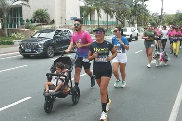 
          Imagem ilustrativa da imagem Veja imagens dos participantes da Corrida Tribuna Ruas da Cidade
          