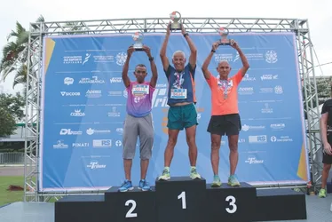 
          Imagem ilustrativa da imagem Veja imagens dos participantes da Corrida Tribuna Ruas da Cidade
          