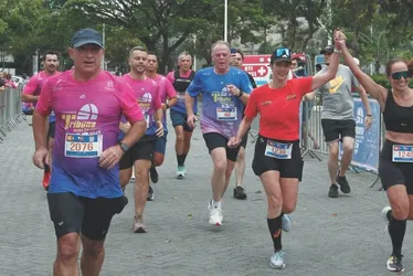 
          Imagem ilustrativa da imagem Veja imagens dos participantes da Corrida Tribuna Ruas da Cidade
          