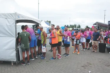 
          Imagem ilustrativa da imagem Veja imagens dos participantes da Corrida Tribuna Ruas da Cidade
          