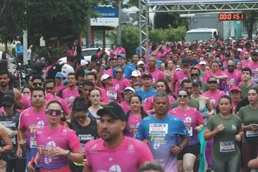 
          Imagem ilustrativa da imagem Veja imagens dos participantes da Corrida Tribuna Ruas da Cidade
          