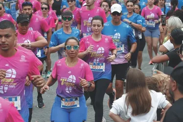 
          Imagem ilustrativa da imagem Veja imagens dos participantes da Corrida Tribuna Ruas da Cidade
          