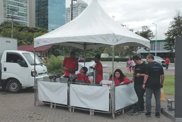 
          Imagem ilustrativa da imagem Veja imagens dos participantes da Corrida Tribuna Ruas da Cidade
          