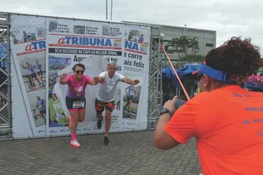 
          Imagem ilustrativa da imagem Veja imagens dos participantes da Corrida Tribuna Ruas da Cidade
          