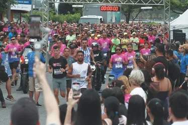 
          Imagem ilustrativa da imagem Veja imagens dos participantes da Corrida Tribuna Ruas da Cidade
          