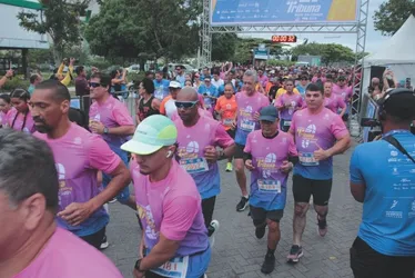 
          Imagem ilustrativa da imagem Veja imagens dos participantes da Corrida Tribuna Ruas da Cidade
          