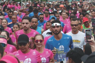 
          Imagem ilustrativa da imagem Veja imagens dos participantes da Corrida Tribuna Ruas da Cidade
          