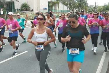 
          Imagem ilustrativa da imagem Veja imagens dos participantes da Corrida Tribuna Ruas da Cidade
          