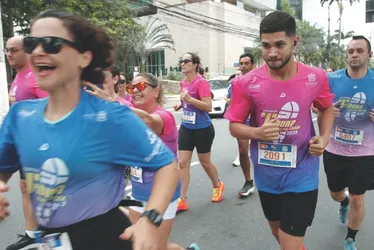 
          Imagem ilustrativa da imagem Veja imagens dos participantes da Corrida Tribuna Ruas da Cidade
          