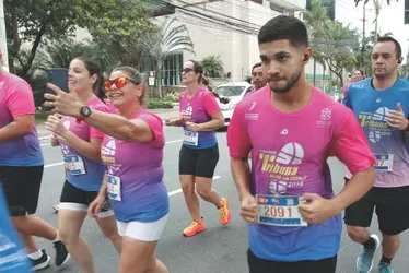 
          Imagem ilustrativa da imagem Veja imagens dos participantes da Corrida Tribuna Ruas da Cidade
          