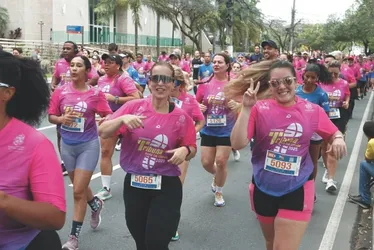 
          Imagem ilustrativa da imagem Veja imagens dos participantes da Corrida Tribuna Ruas da Cidade
          