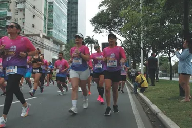 
          Imagem ilustrativa da imagem Veja imagens dos participantes da Corrida Tribuna Ruas da Cidade
          