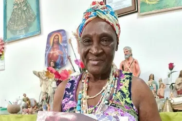 
          Imagem ilustrativa da imagem Vida de parteira que ajudou 300 nascimentos no ES vira filme
          