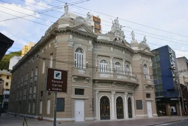 
          Imagem ilustrativa da imagem Visitas guiadas no Theatro Carlos Gomes começam em dezembro. Saiba como conhecer
          