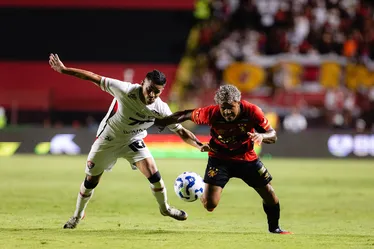 Imagem ilustrativa da imagem Vitória vence Sport e empurra o Santos para a zona do rebaixamento do Brasileirão