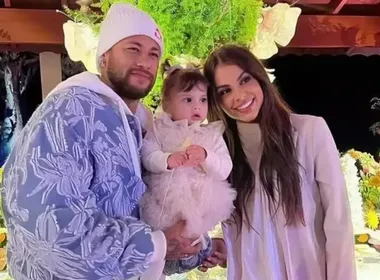 Imagem ilustrativa da imagem Filha de Neymar passa por cirurgia de emergência após acidente doméstico