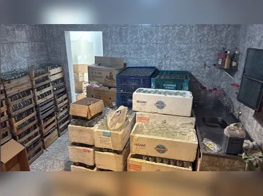 A agência suspendeu a fabricação, importação, distribuição, comercialização, divulgação e consumo dos produtos