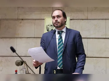 O ministro da Justiça, Wellington César Lima e Silva ao lado da presidente da OAB-ES, Érica Neves