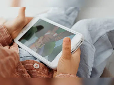 Imagem ilustrativa da imagem ECA digital entra em vigor em cinco meses, mas ainda não se sabe como aferir idade