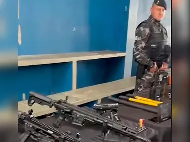 Casal e bebê foram encontrados mortos após veículo ser arrastado por enxurrada