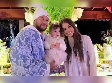 Imagem ilustrativa da imagem Filha de Neymar passa por cirurgia de emergência após acidente doméstico