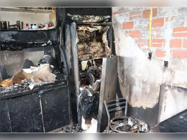 Imagem ilustrativa da imagem Laudo descarta incêndio criminoso em caso de mulher que se pendurou no 12º andar para salvar família