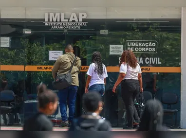 Clara Charf ajudou na fundação da Associação Mulheres pela Paz,