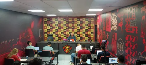 
          Imagem ilustrativa da imagem ATENÇÃO: Yuri Romão anuncia saída da presidência do Sport
          