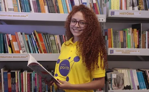 
          Imagem ilustrativa da imagem Alunos e professores do ES comemoram resultados no Enem 2025
          