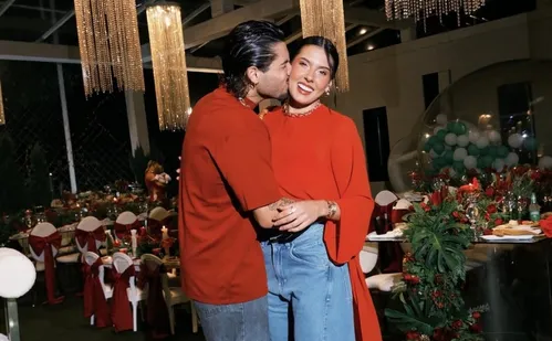 
          Imagem ilustrativa da imagem Ana Castela passa primeiro Natal com a família de Zé Felipe
          