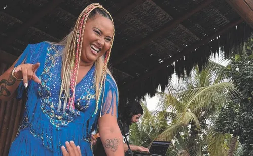 
          Imagem ilustrativa da imagem Apesar da chuva, clássico Vitória x Rio Branco é mantido no Salvador Costa
          