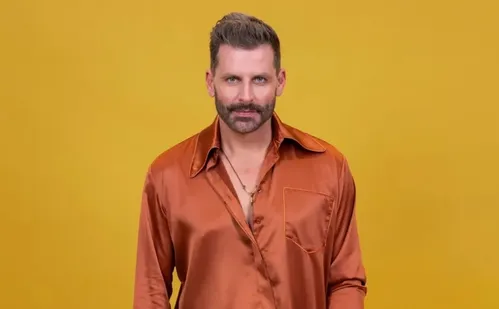 
          Imagem ilustrativa da imagem Após convulsões, Henri Castelli deixa o BBB 26
          