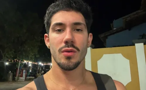 
          Imagem ilustrativa da imagem Após ser baleado, Vittor Fernando nega ter sido alvo de execução
          