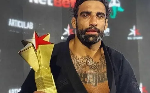 
          Imagem ilustrativa da imagem Após três anos, PM acusado de assassinar lutador Leandro Lo passa por júri
          