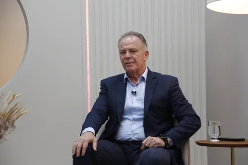 
          Imagem ilustrativa da imagem "Arnaldinho sabe que juntos temos mais força"
          