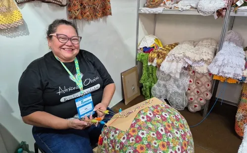 
          Imagem ilustrativa da imagem Artesanato de todo o País é destaque em Guarapari
          