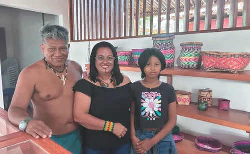 
          Imagem ilustrativa da imagem Artesanato ganha vida e vira experiência turística em Aracruz
          