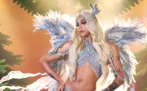 
          Imagem ilustrativa da imagem Até forró no Natal de Pabllo Vittar!
          