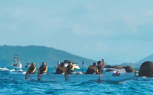 
          Imagem ilustrativa da imagem Atletas de canoa havaiana do ES conquistam pódio em São Paulo
          