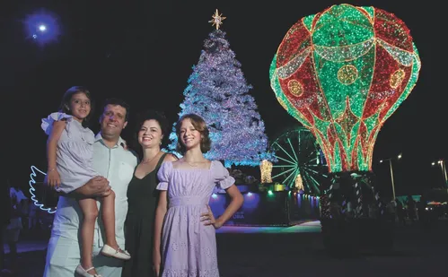 
          Imagem ilustrativa da imagem Atrações para toda família nas vilas natalinas do ES
          